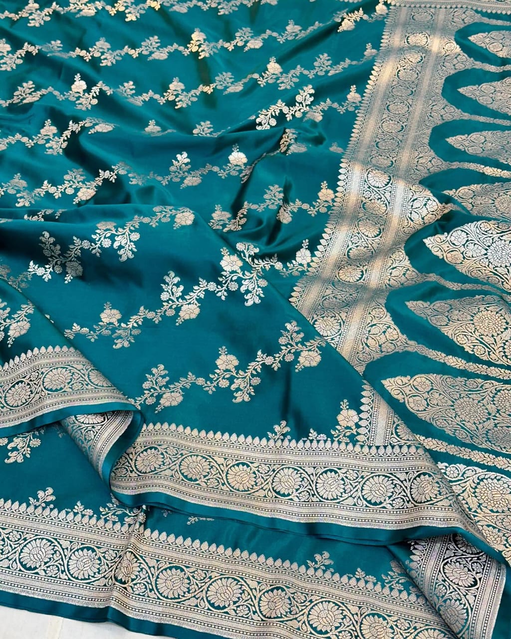 Royal Teal Masorom Silk Saree with Silver Zari Border